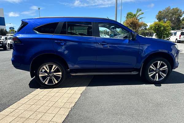 2023 Isuzu MU-X LS-T