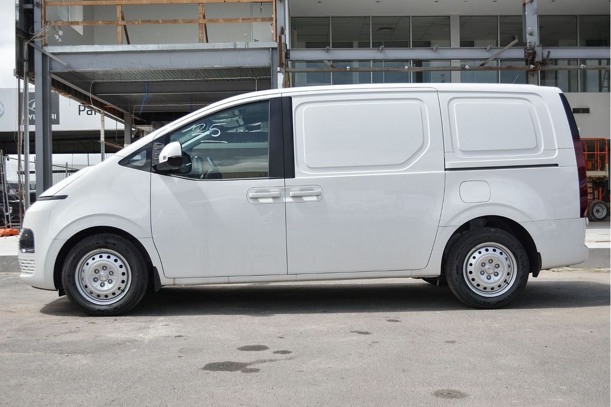 2024 Hyundai STARIA LOAD US4.V3