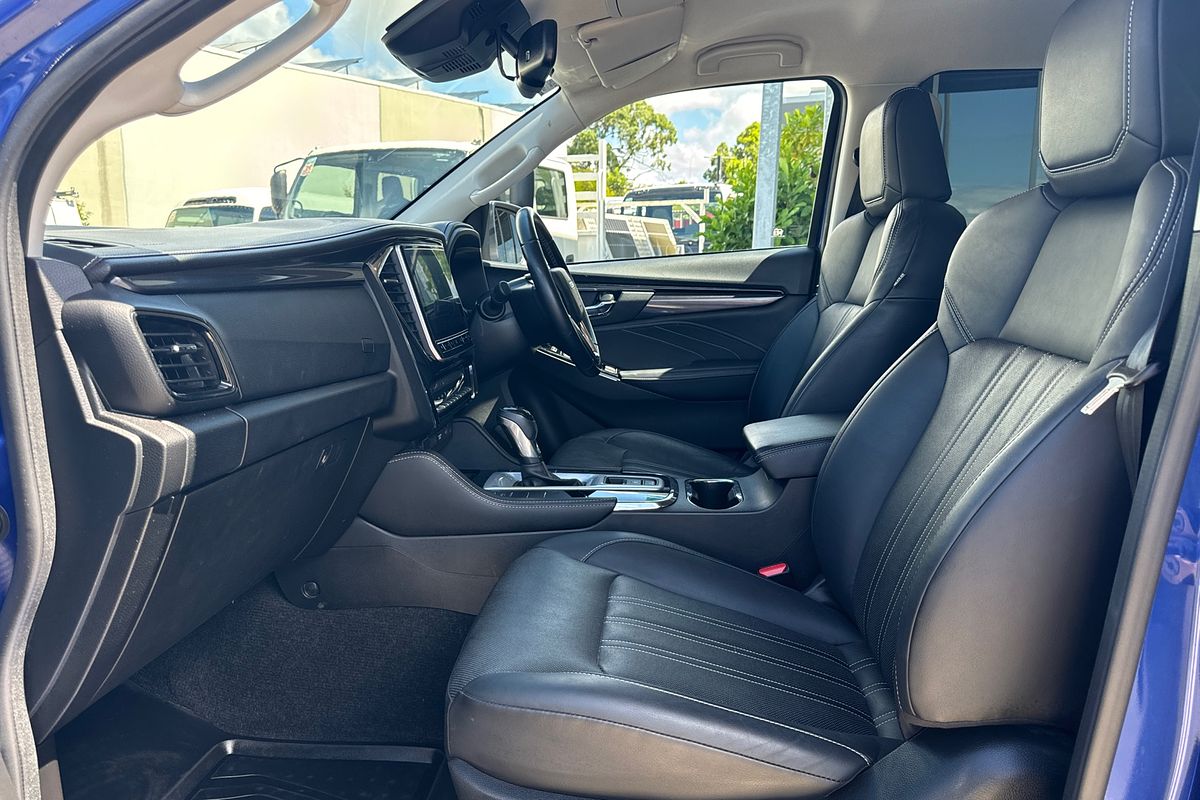 2023 Isuzu MU-X LS-T