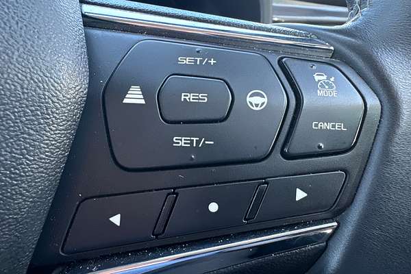 2023 Isuzu MU-X LS-T