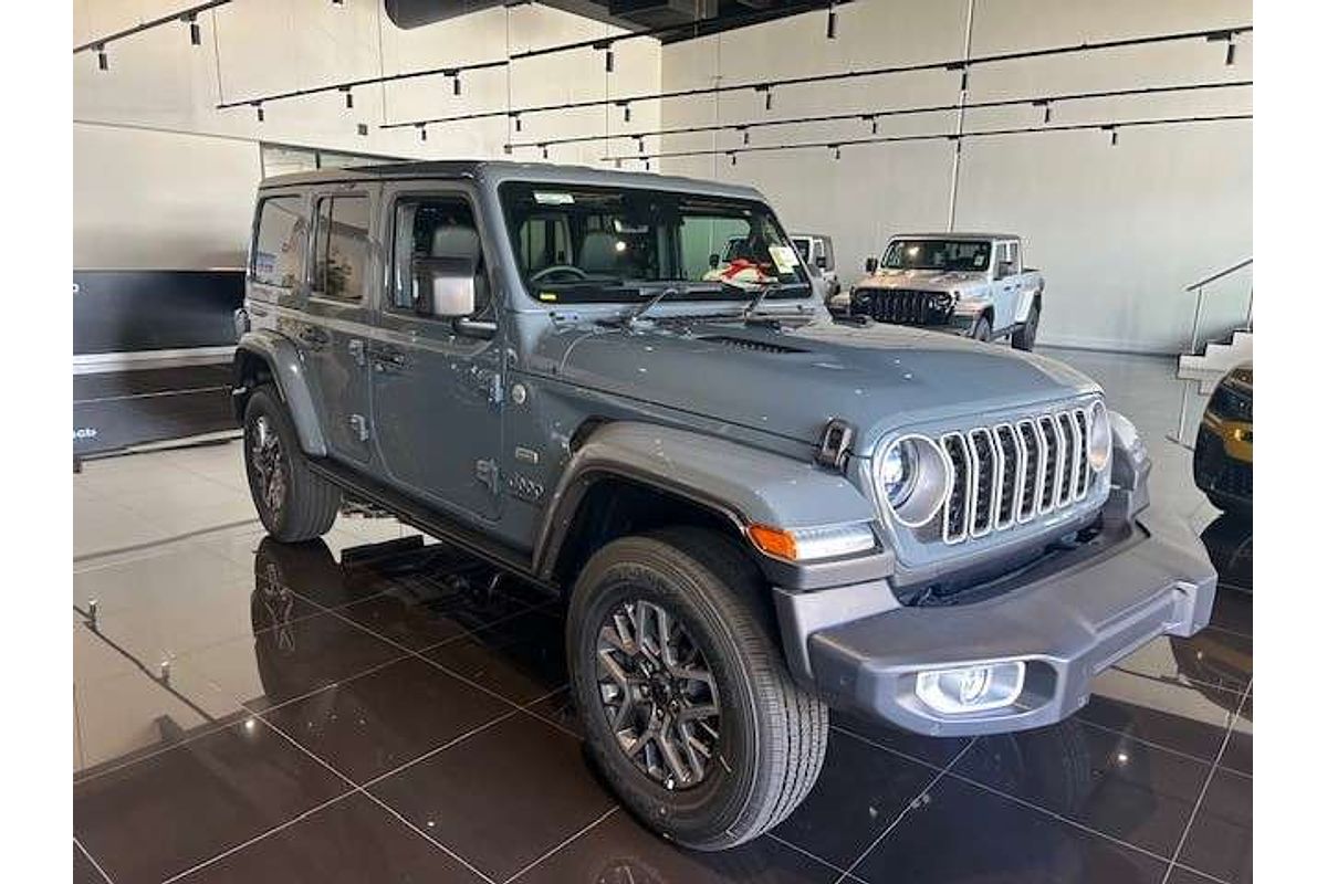 2024 Jeep Wrangler Unlimited Overland JL