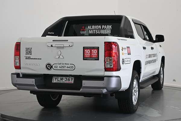 2024 Mitsubishi Triton GLX+ MV 4X4