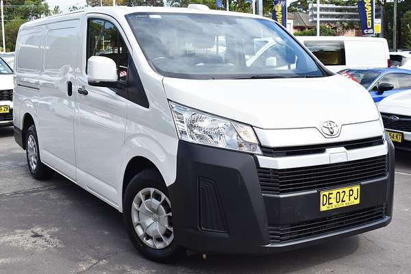 2022 Toyota Hiace GDH300R LWB