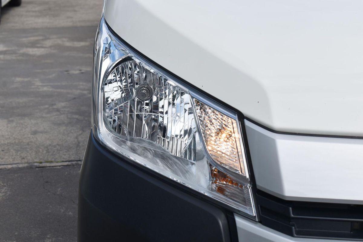 2022 Toyota Hiace GDH300R LWB