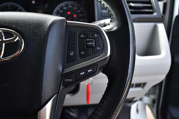 2022 Toyota Hiace GDH300R LWB