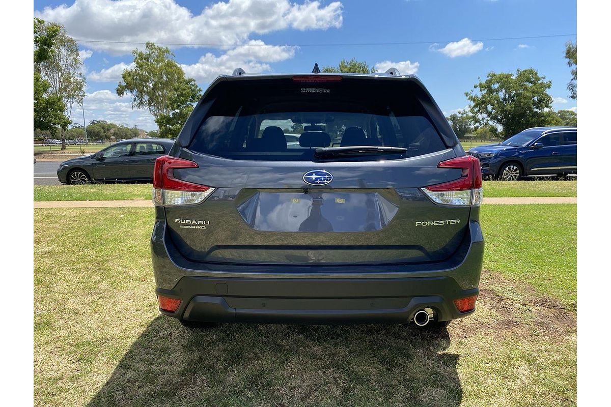 2024 Subaru Forester 2.5i Premium S5