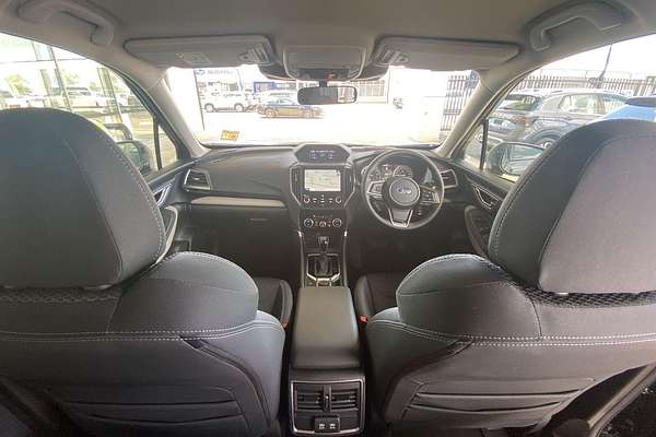 2024 Subaru Forester 2.5i Premium S5