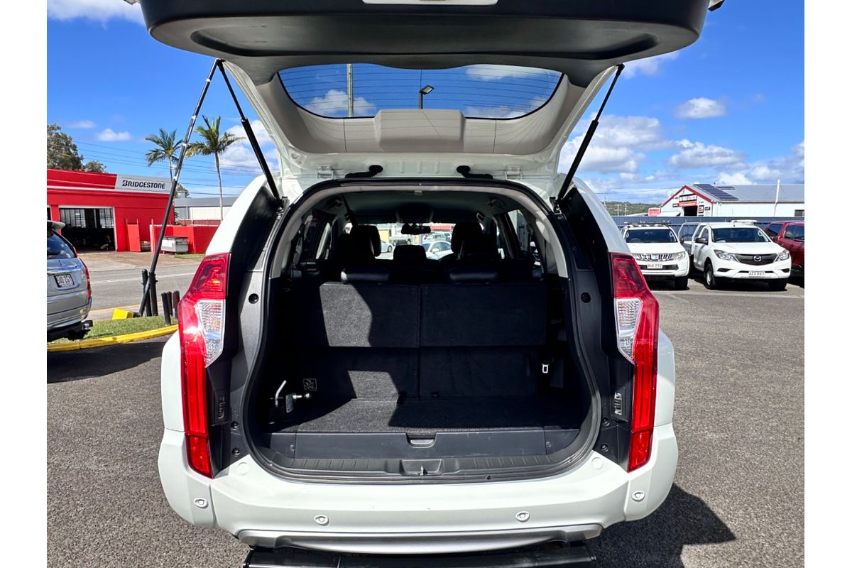 2016 Mitsubishi Pajero Sport GLS QE