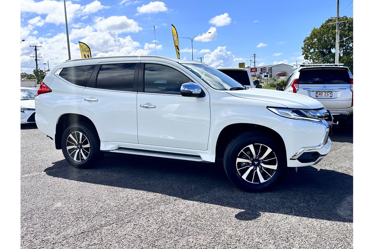 2016 Mitsubishi Pajero Sport GLS QE