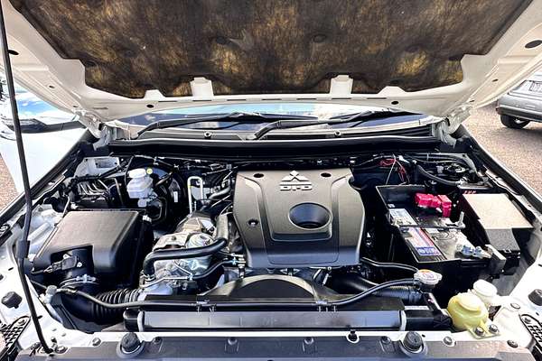 2016 Mitsubishi Pajero Sport GLS QE
