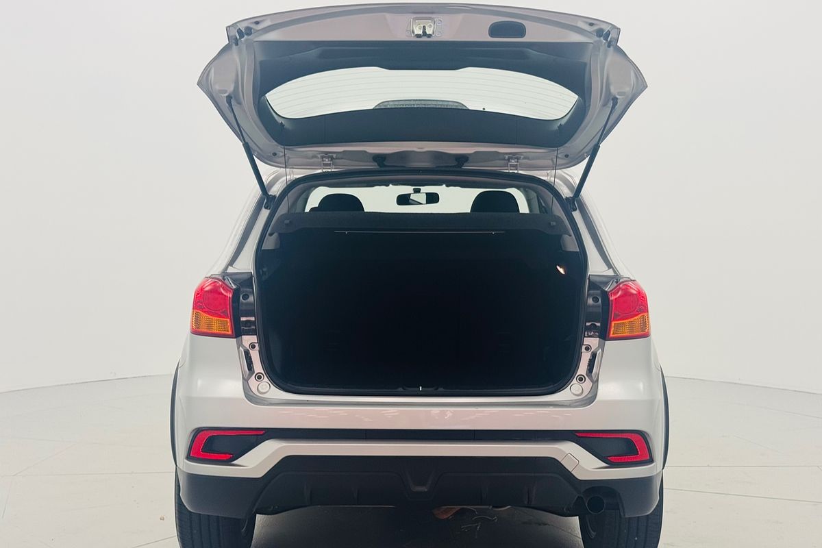 2019 Mitsubishi ASX ES XC