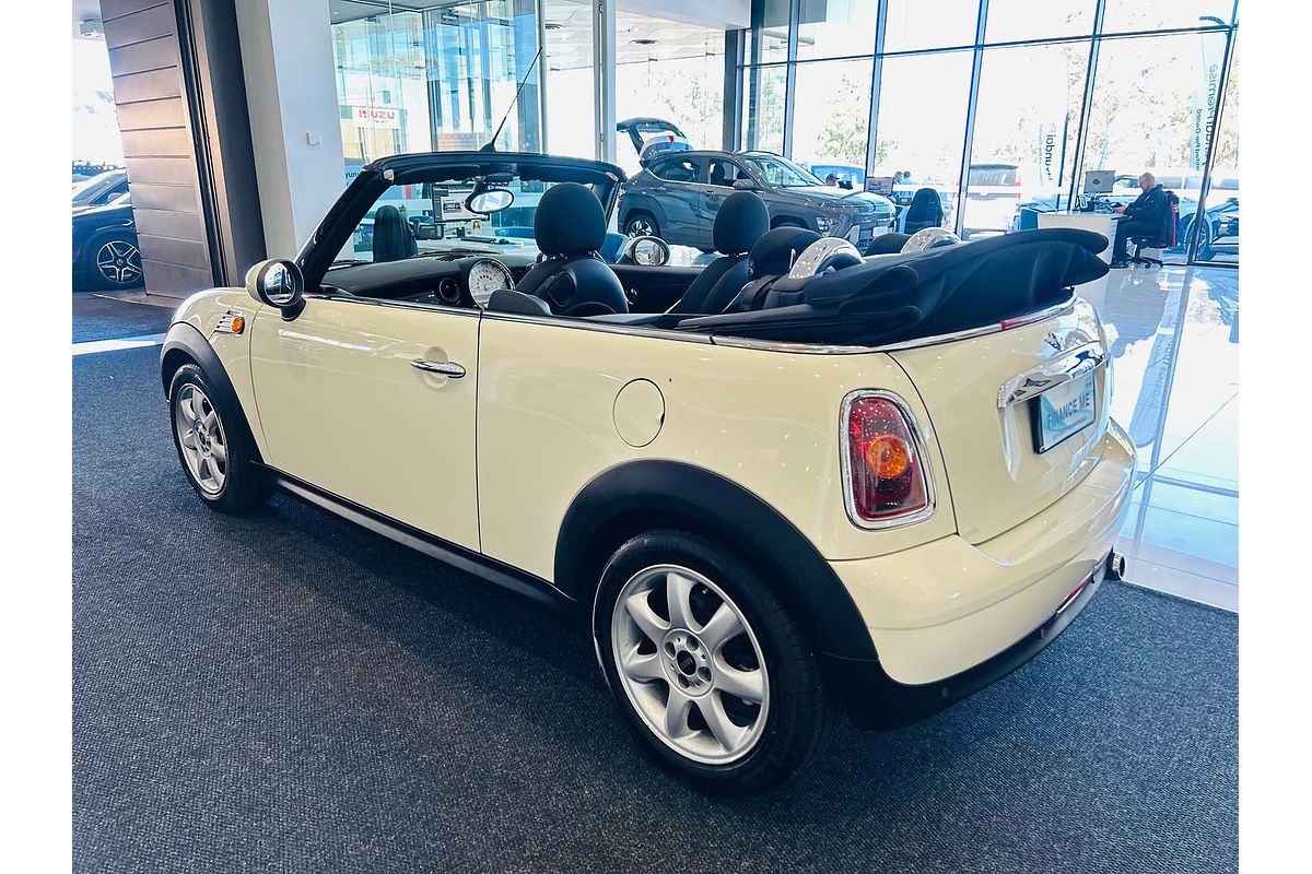2009 MINI Cabrio Cooper R57