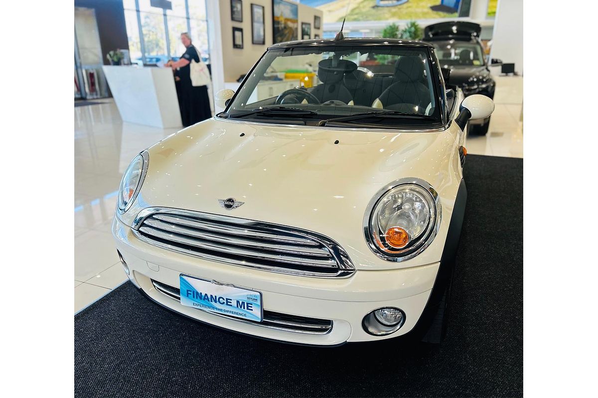 2009 MINI Cabrio Cooper R57