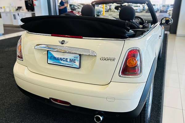 2009 MINI Cabrio Cooper R57