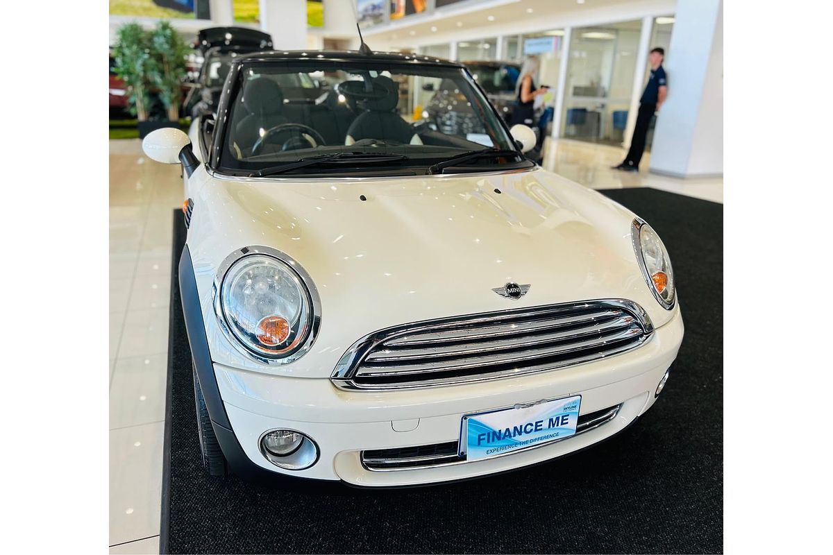 2009 MINI Cabrio Cooper R57