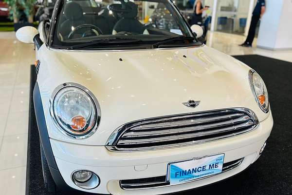 2009 MINI Cabrio Cooper R57