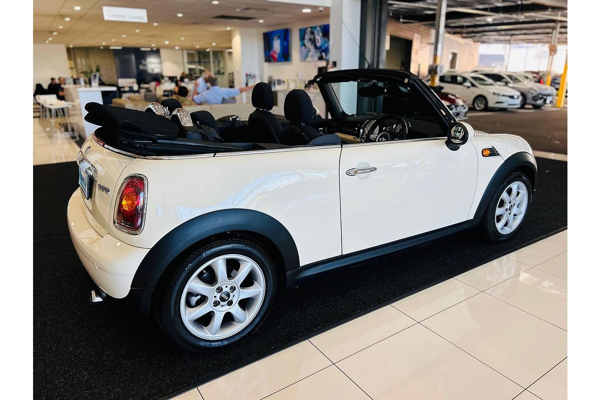 2009 MINI Cabrio Cooper R57