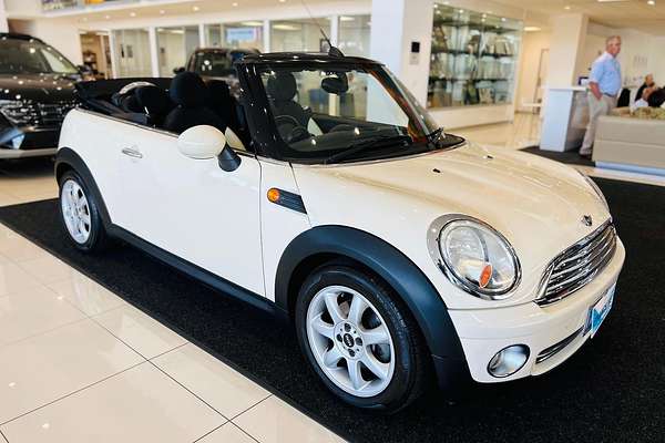 2009 MINI Cabrio Cooper R57