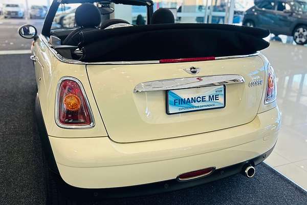 2009 MINI Cabrio Cooper R57