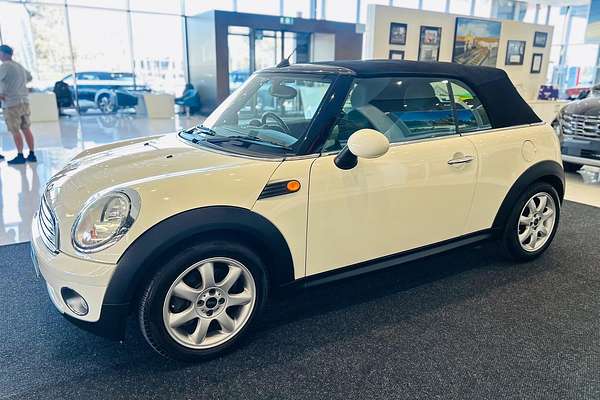 2009 MINI Cabrio Cooper R57