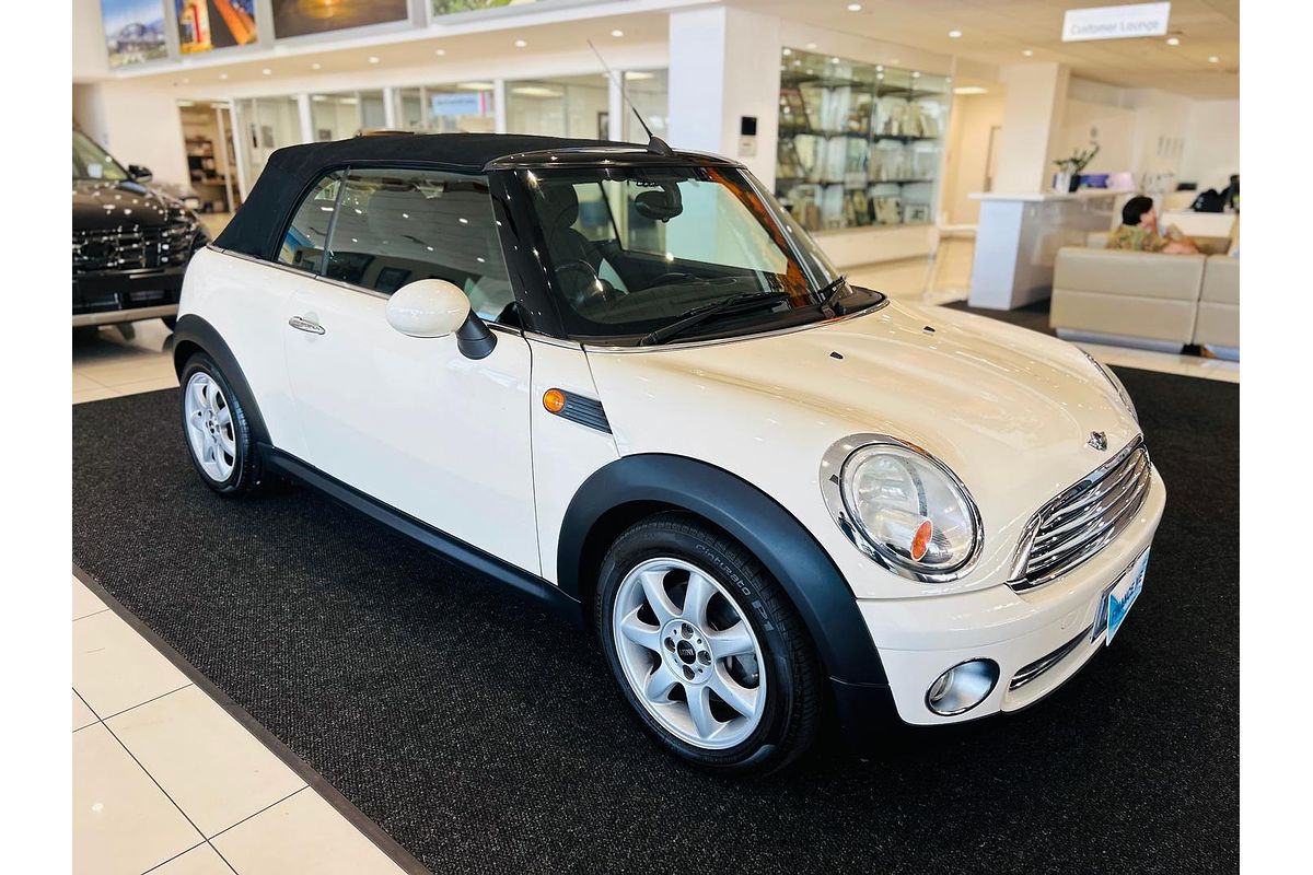 2009 MINI Cabrio Cooper R57