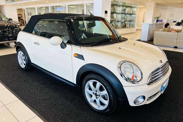 2009 MINI Cabrio Cooper R57