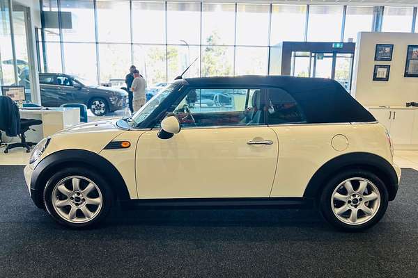 2009 MINI Cabrio Cooper R57