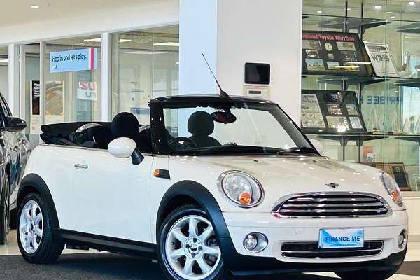 2009 MINI Cabrio Cooper R57