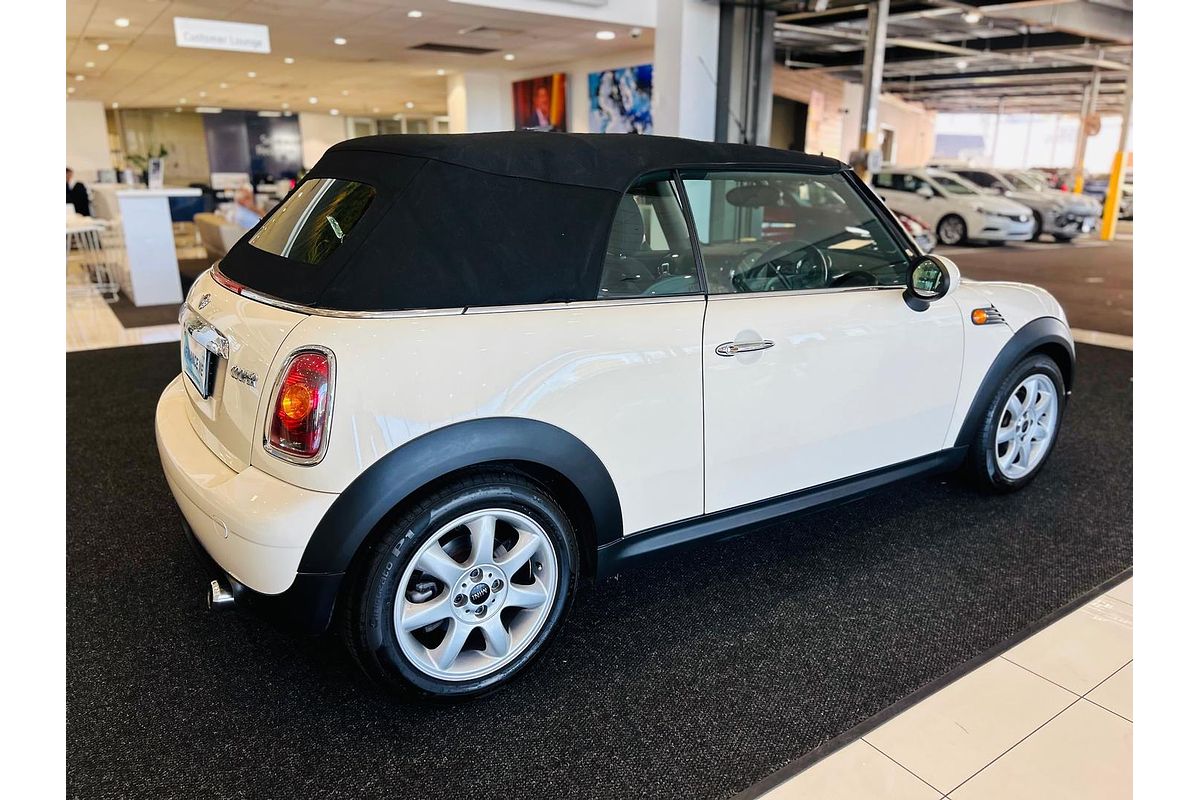 2009 MINI Cabrio Cooper R57