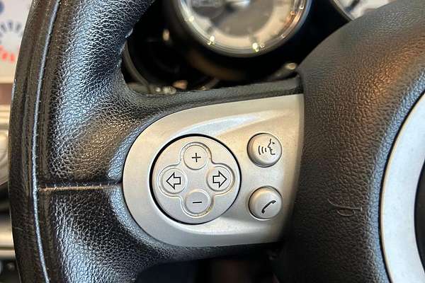 2009 MINI Cabrio Cooper R57