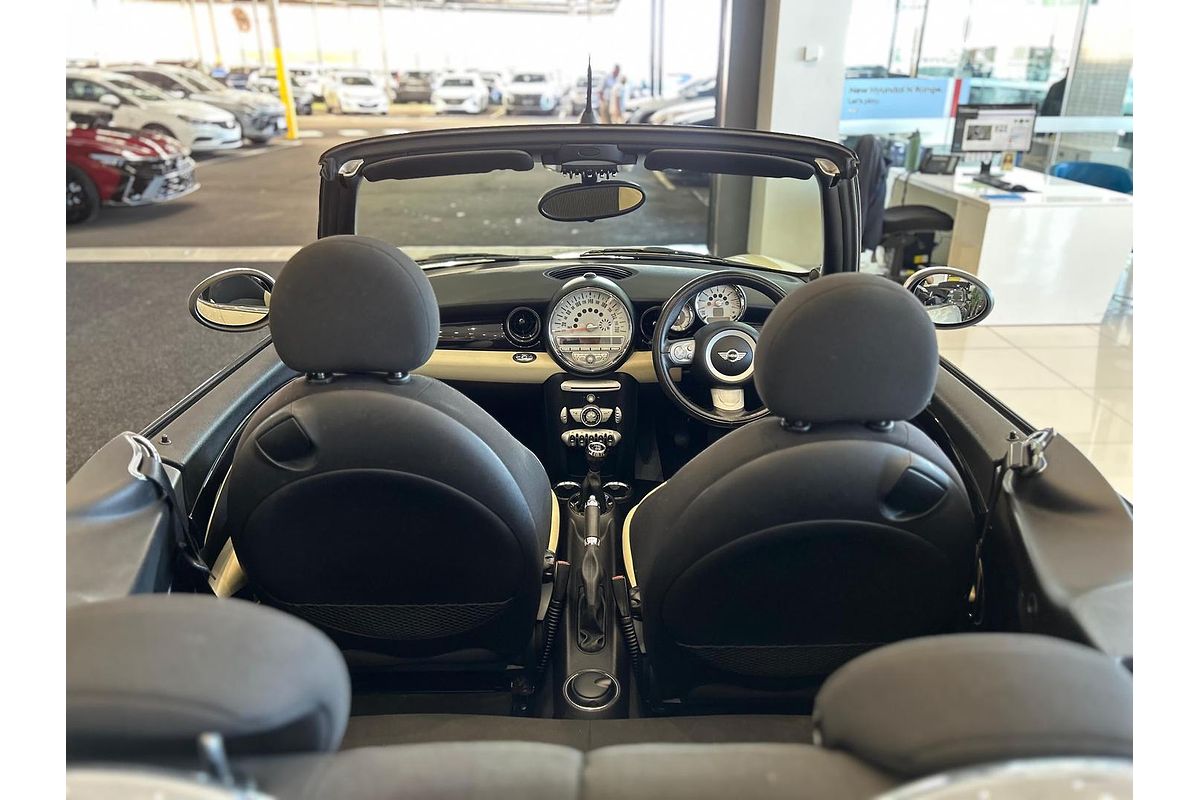 2009 MINI Cabrio Cooper R57