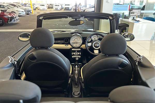 2009 MINI Cabrio Cooper R57