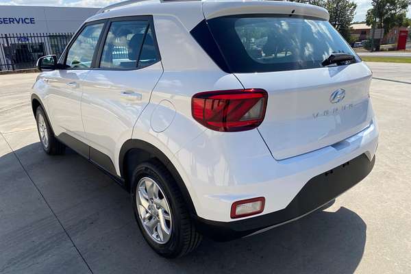 2024 Hyundai Venue  QX.V5