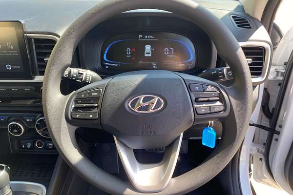 2024 Hyundai Venue  QX.V5
