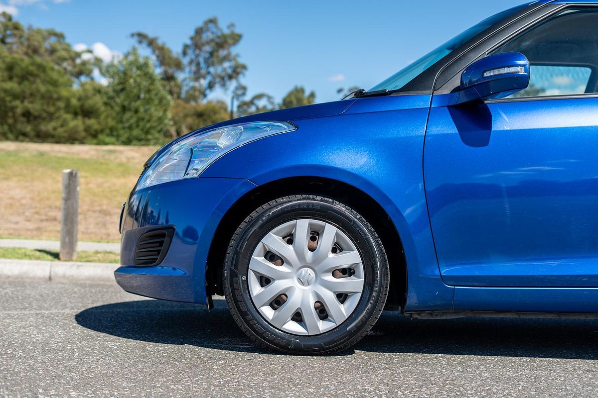 2013 Suzuki Swift GL Navigator FZ