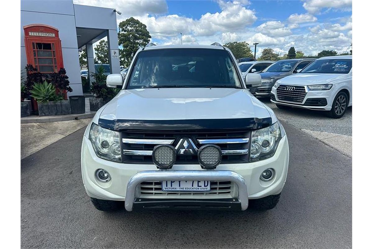 2007 Mitsubishi Pajero VR-X NS