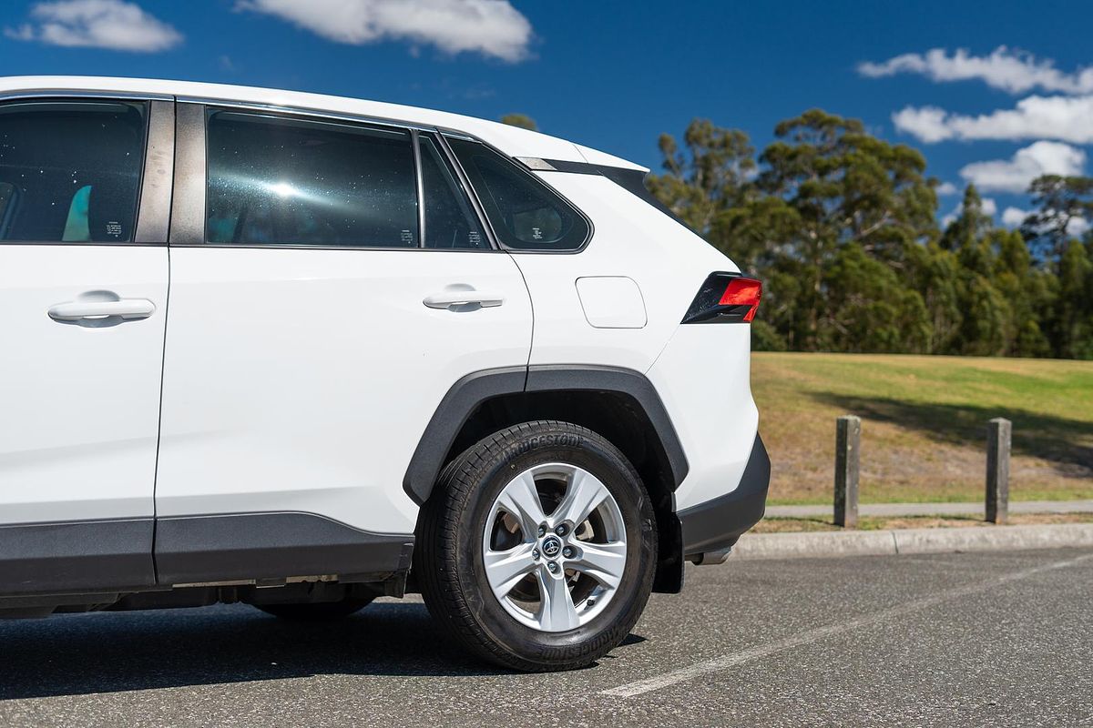 2020 Toyota RAV4 GX AXAH52R