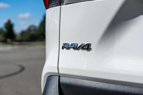 2020 Toyota RAV4 GX AXAH52R