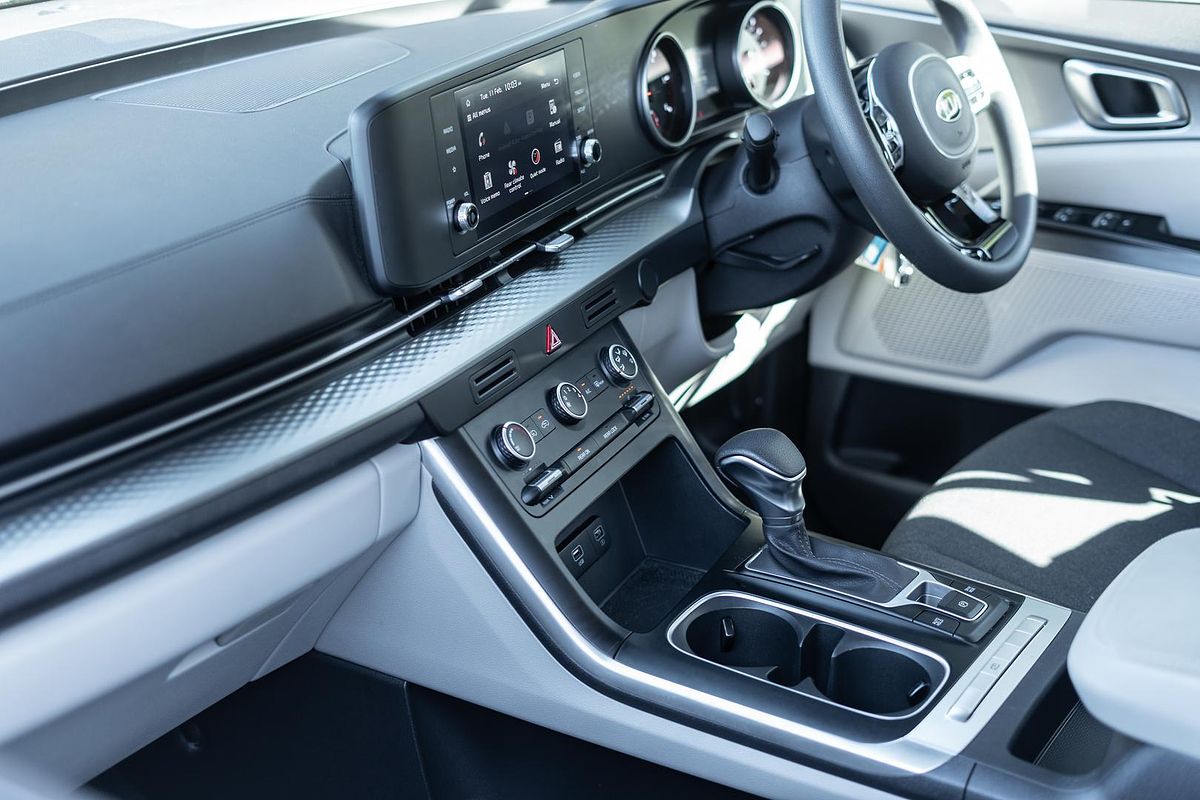 2021 Kia Carnival S KA4
