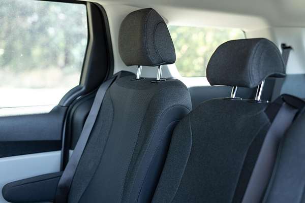 2021 Kia Carnival S KA4