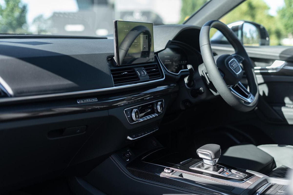 2024 Audi SQ5 TDI FY