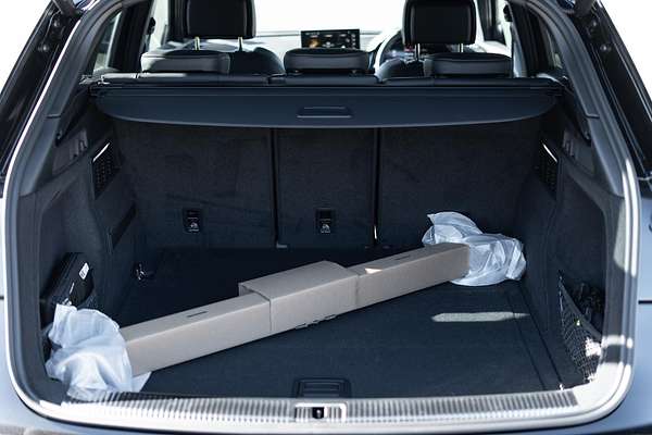 2024 Audi SQ5 TDI FY
