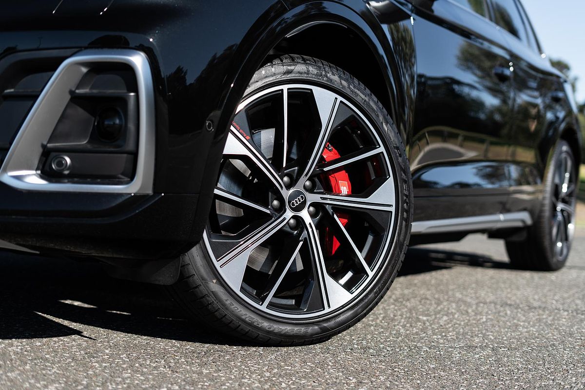 2024 Audi SQ5 TDI FY