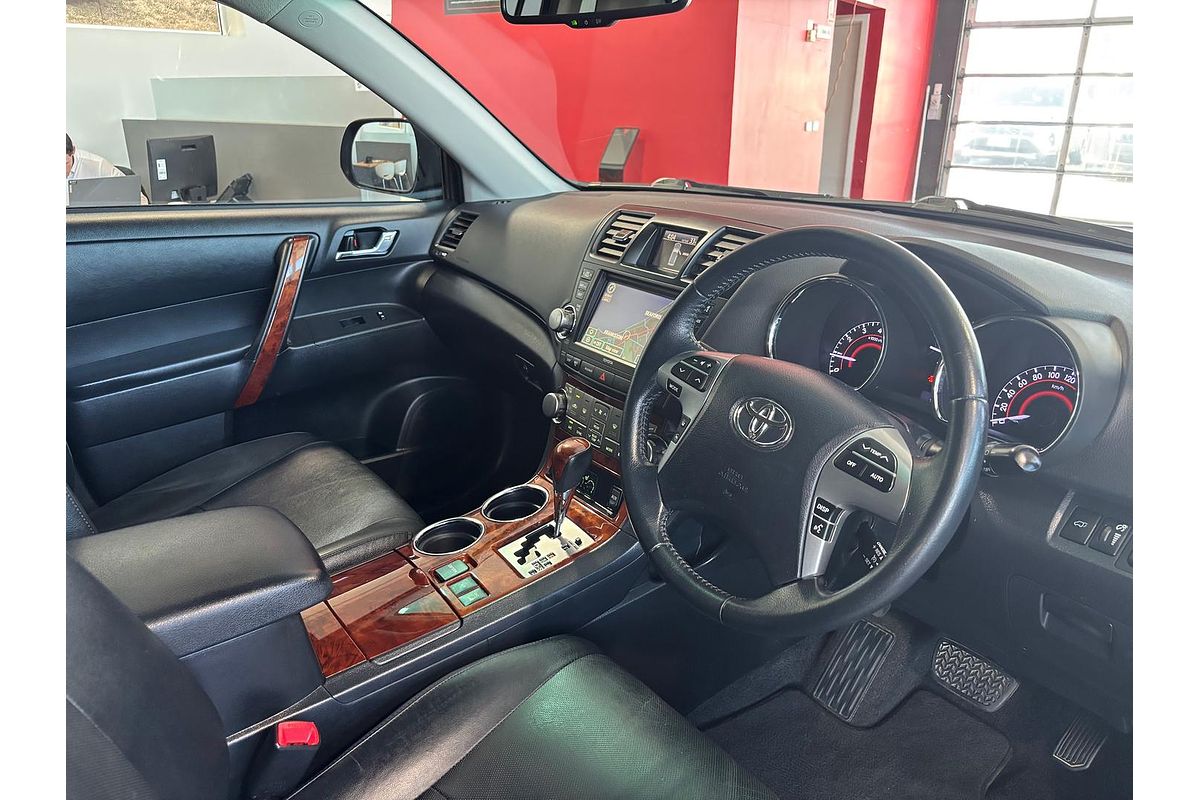 2013 Toyota Kluger Grande GSU45R