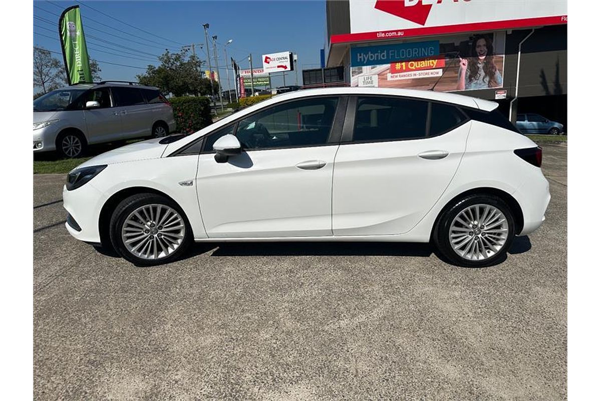 2018 Holden ASTRA R BK MY18