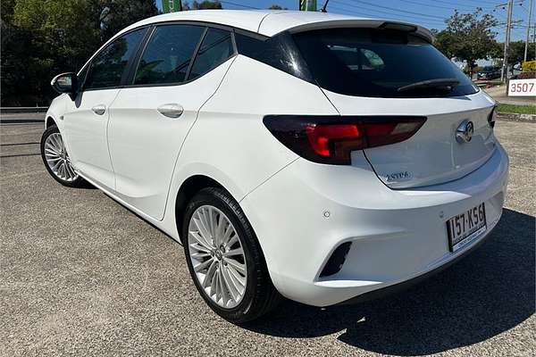 2018 Holden ASTRA R BK MY18