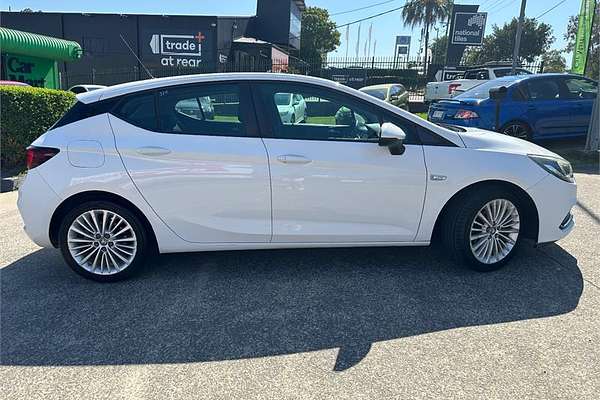 2018 Holden ASTRA R BK MY18
