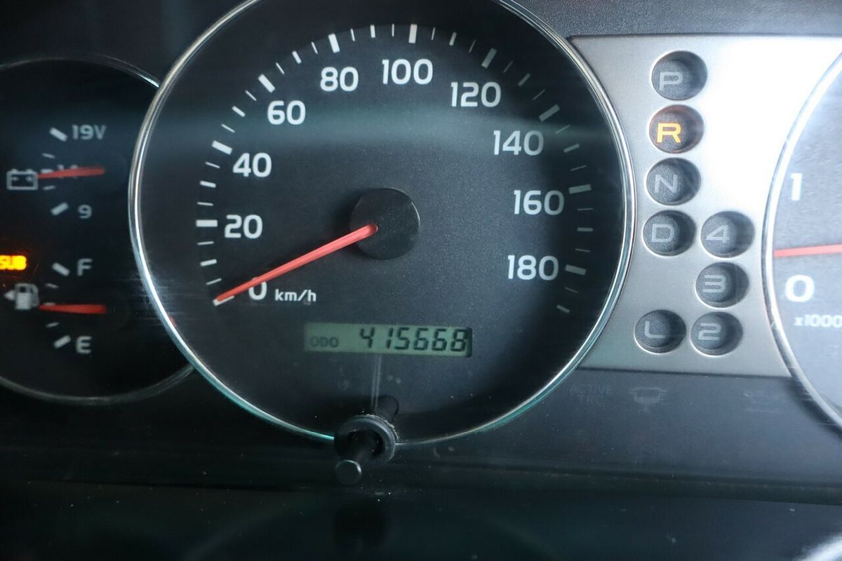 2006 Toyota Landcruiser VX (4x4) HDJ100R