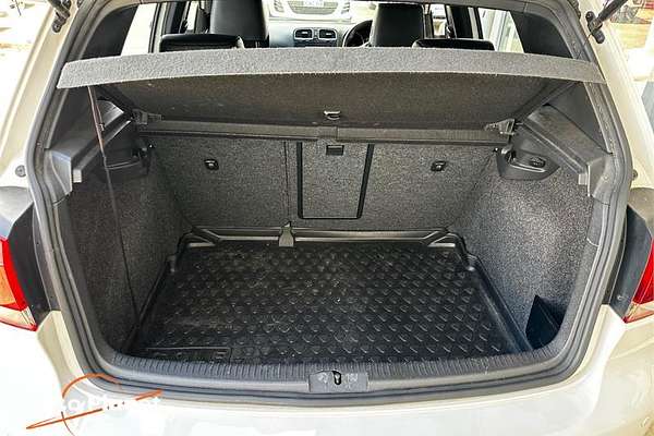 2011 Volkswagen GOLF GTi 1K MY11