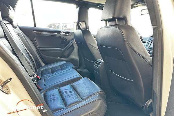 2011 Volkswagen GOLF GTi 1K MY11